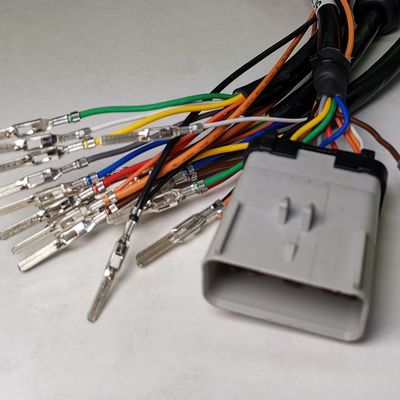 Waterproof Automotive Sealed APEX 2.8 Series 14 Position Engine Plug Wire Connector Harness with 2 Years Warranty